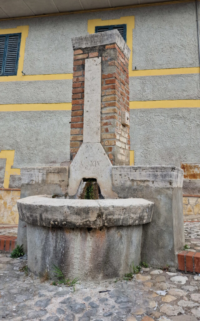 La fontana (2022)